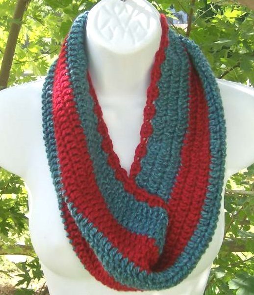 "Blue Jeans Baby" Designer Crochet Cowl in Red & Blue